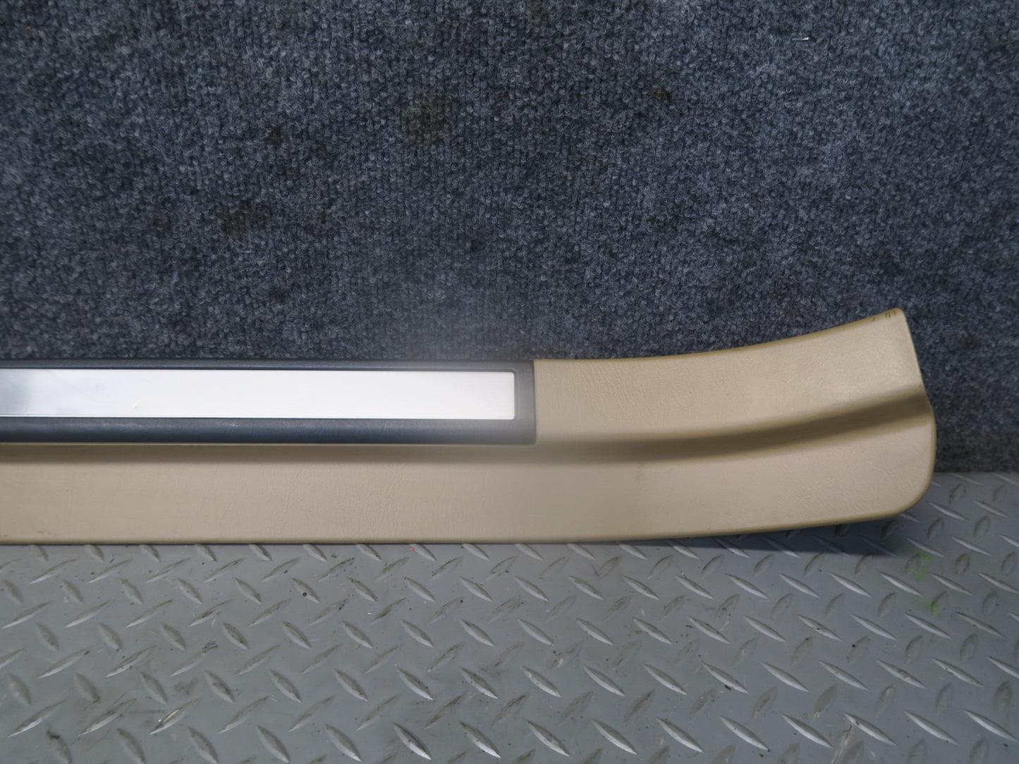 06-07 Lexus Z40 SC430 Set of 2 Left & Right Door Step Scuff Sill Plate Trim OEM