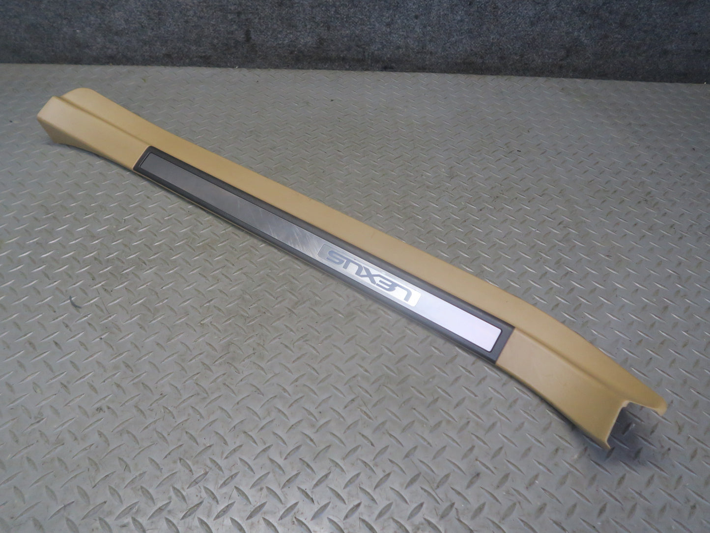 06-07 Lexus Z40 SC430 Set of 2 Left & Right Door Step Scuff Sill Plate Trim OEM