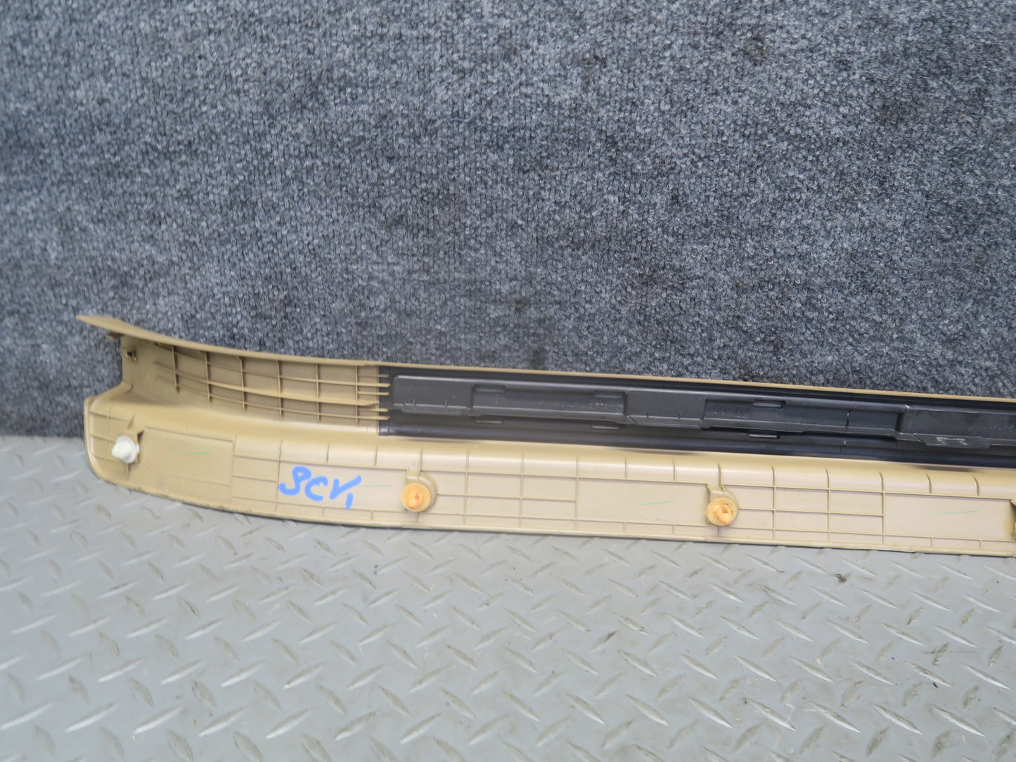 06-07 Lexus Z40 SC430 Set of 2 Left & Right Door Step Scuff Sill Plate Trim OEM