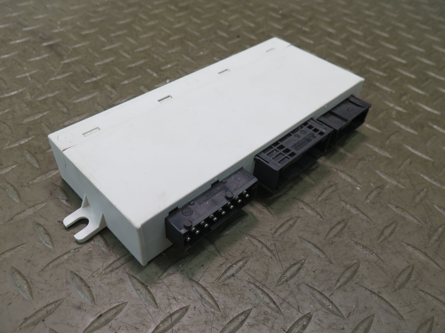 03-08 BMW E85 Z4 GM5 STAR12 Low Body Control Module BCM BCU 9116445 OEM