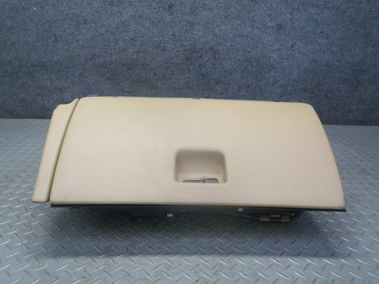 06-07  Lexus UZZ40L SC430 Dash Glove Box Compartment Storage Camel OEM