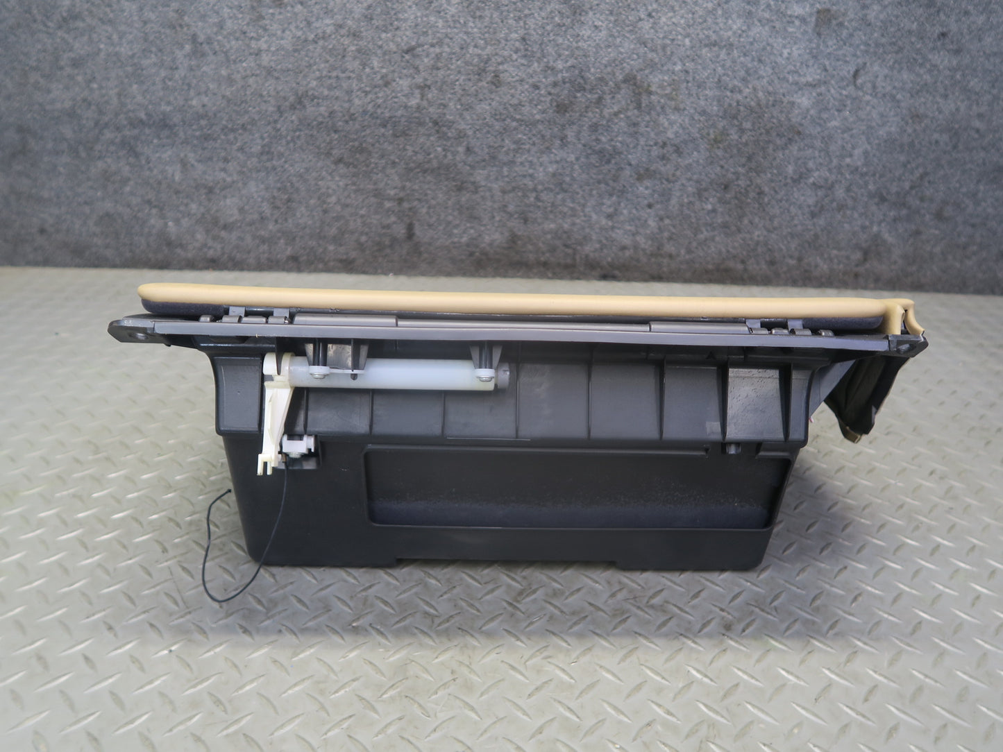 06-07  Lexus UZZ40L SC430 Dash Glove Box Compartment Storage Camel OEM