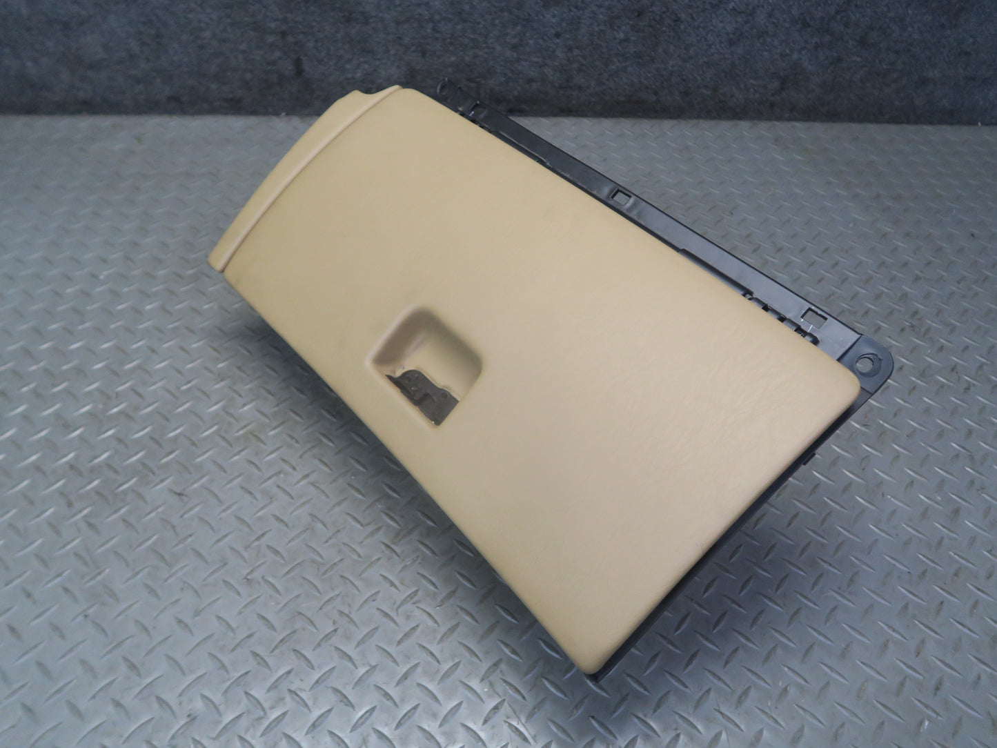 06-07  Lexus UZZ40L SC430 Dash Glove Box Compartment Storage Camel OEM