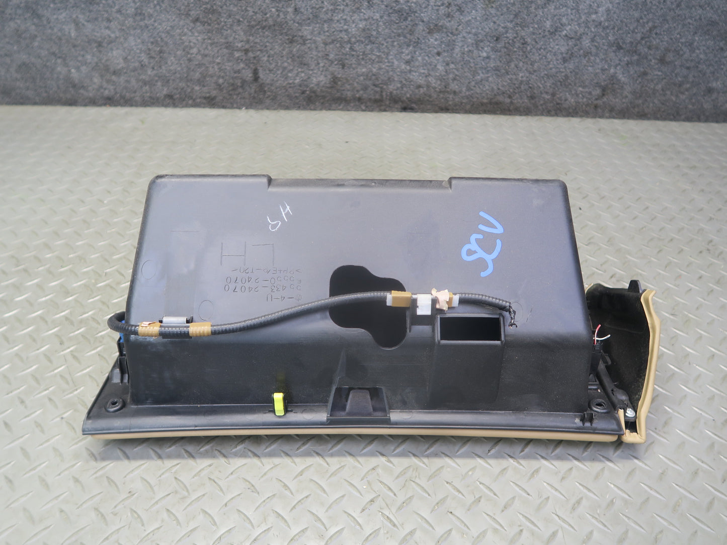 06-07  Lexus UZZ40L SC430 Dash Glove Box Compartment Storage Camel OEM
