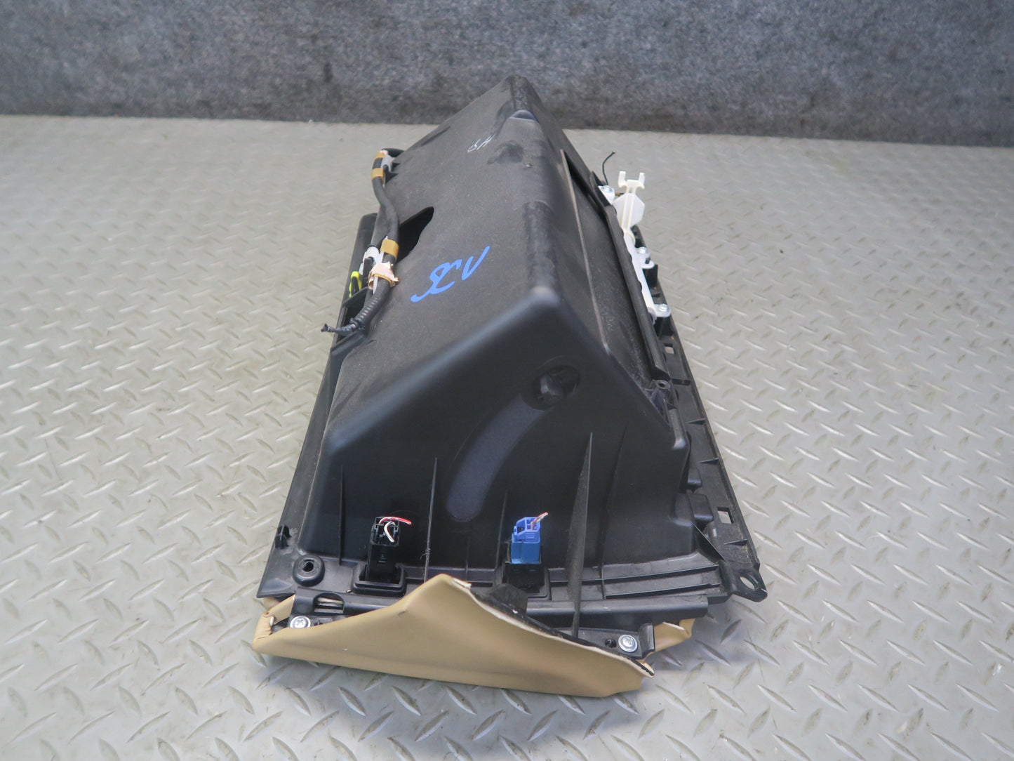 06-07  Lexus UZZ40L SC430 Dash Glove Box Compartment Storage Camel OEM