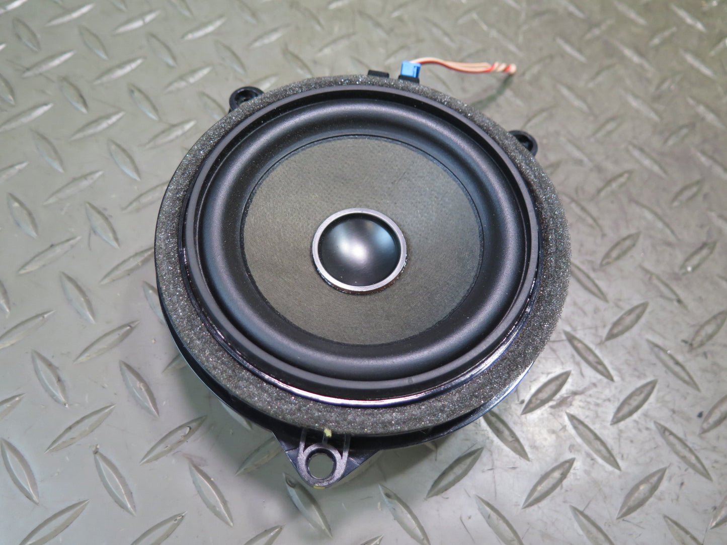 2012-2020 BMW F30 F82 F83 M4 Rear Right & Left Side Door Audio Speaker Set