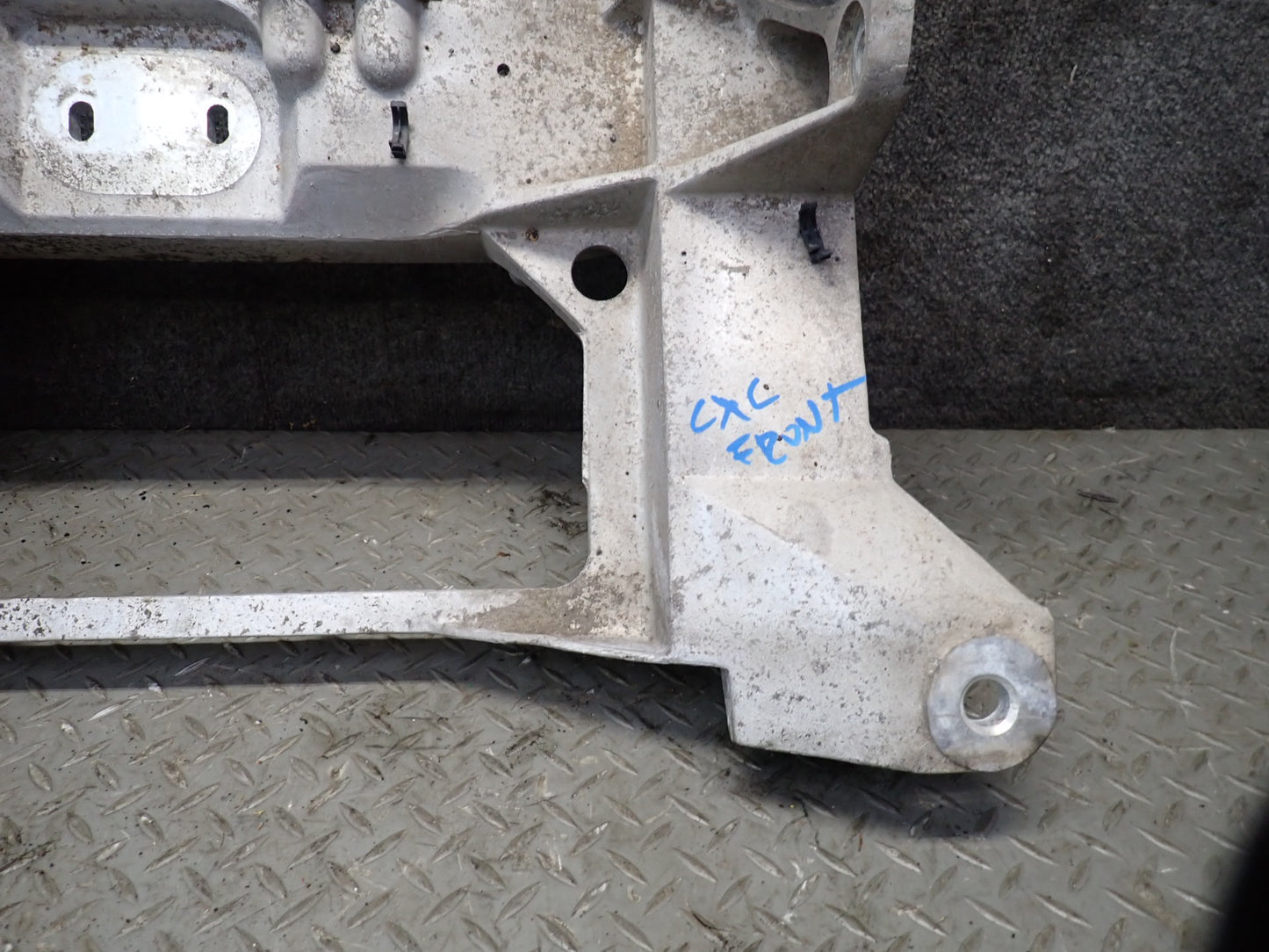 97-98 Chevrolet Corvette C5 Rear Suspension Subframe Crossmember Carrier 45K OEM