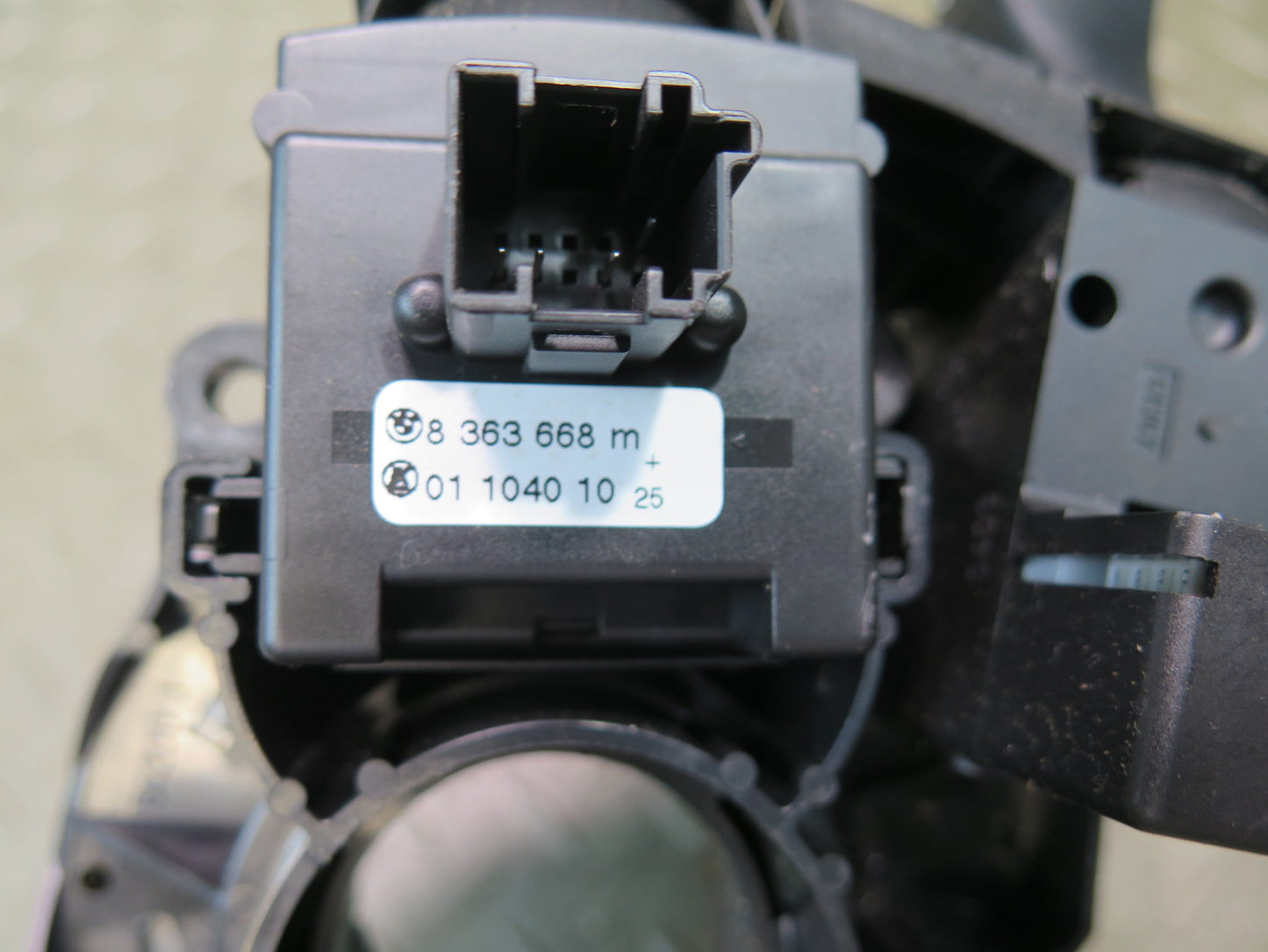 03-08 BMW E86 E85 Z4 Steering Column Turn Signal Wiper Cruise Switch Assy OEM