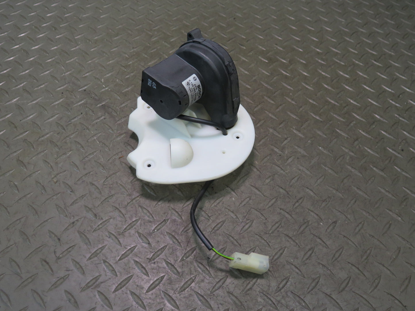 03-08 BMW E86 E85 Z4 Engine ECU ECM Cooling Fan Blower Motor 1438062 OEM