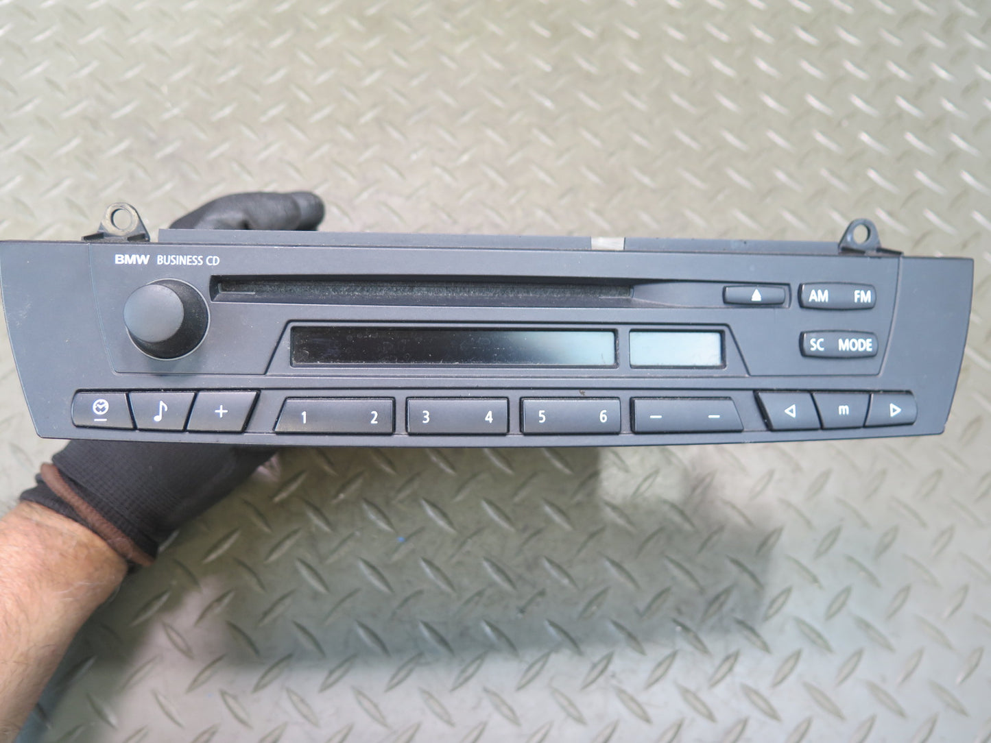 03-05 BMW E86 E85 Z4 Radio Business Stereo CD Player Receiver 6976888 OEM