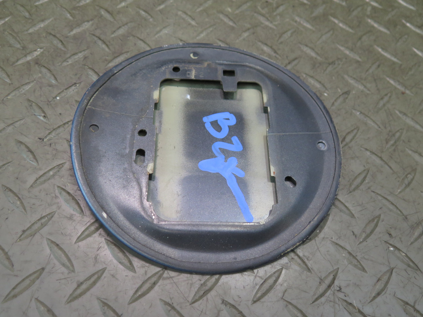 03-08 BMW E85 Z4 Fuel Tank Filler Door Lid Cover Panel OEM
