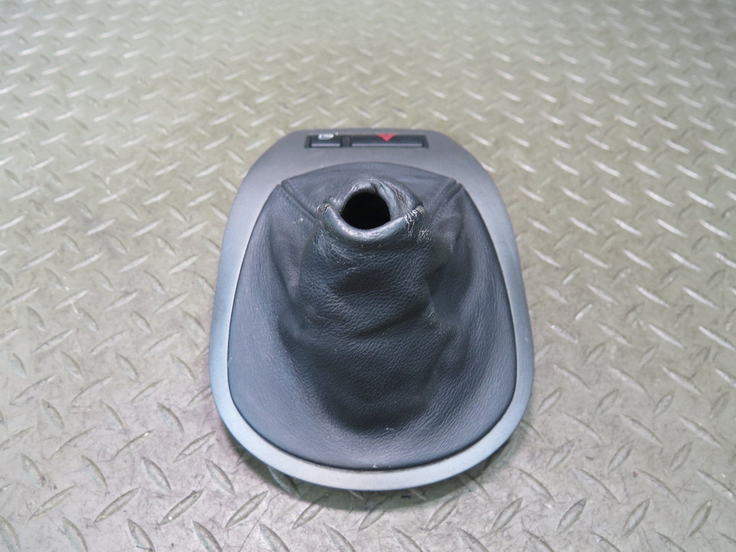 03-04 BMW E85 Z4 M/T Gear Shifter Boot w Trim & Insert Assembly OEM