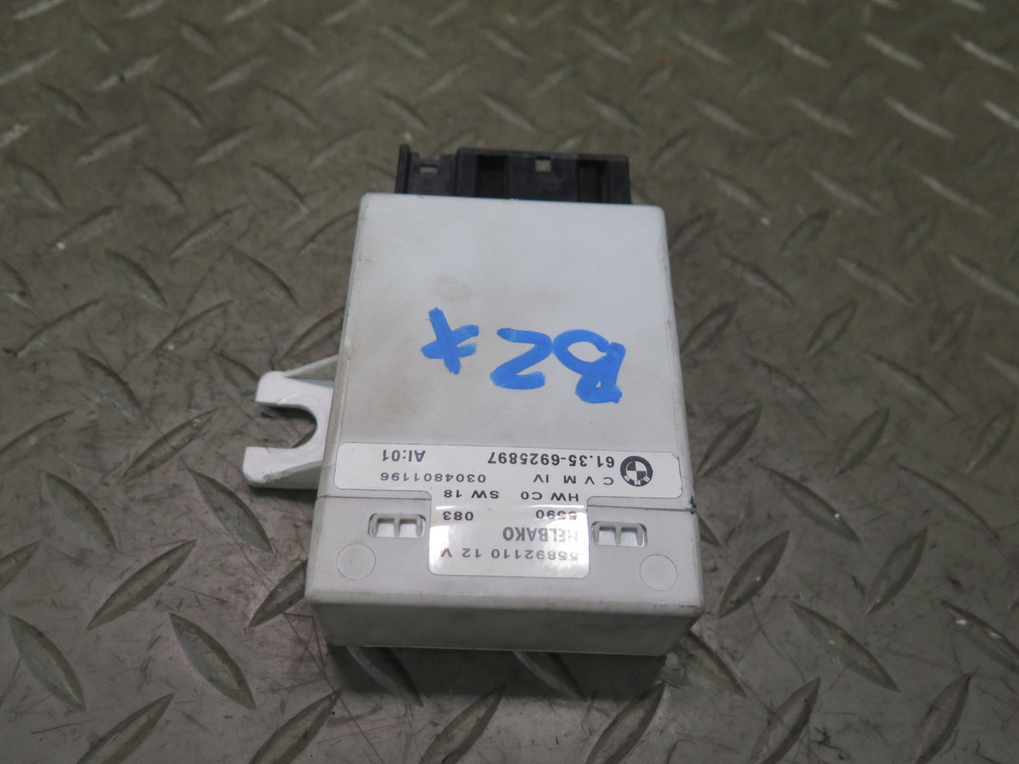 03-08 BMW E85 Z4 Convertible Folding TOP Roof Control Module 7199997 OEM