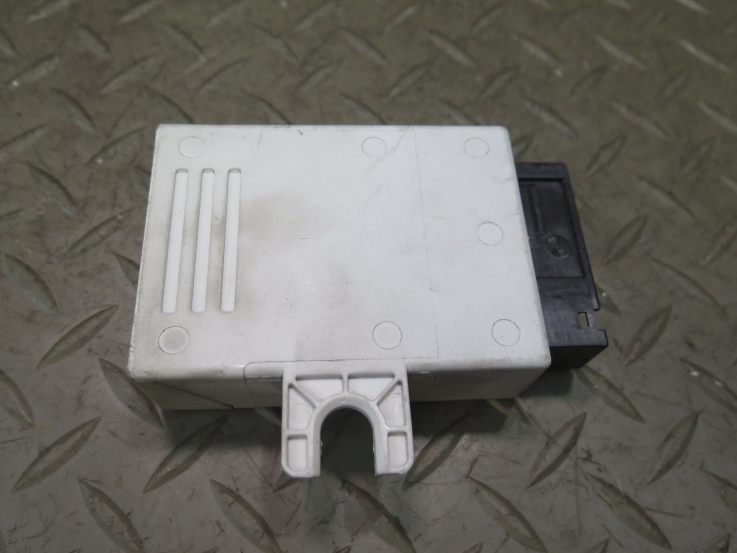 03-08 BMW E85 Z4 Convertible Folding TOP Roof Control Module 7199997 OEM