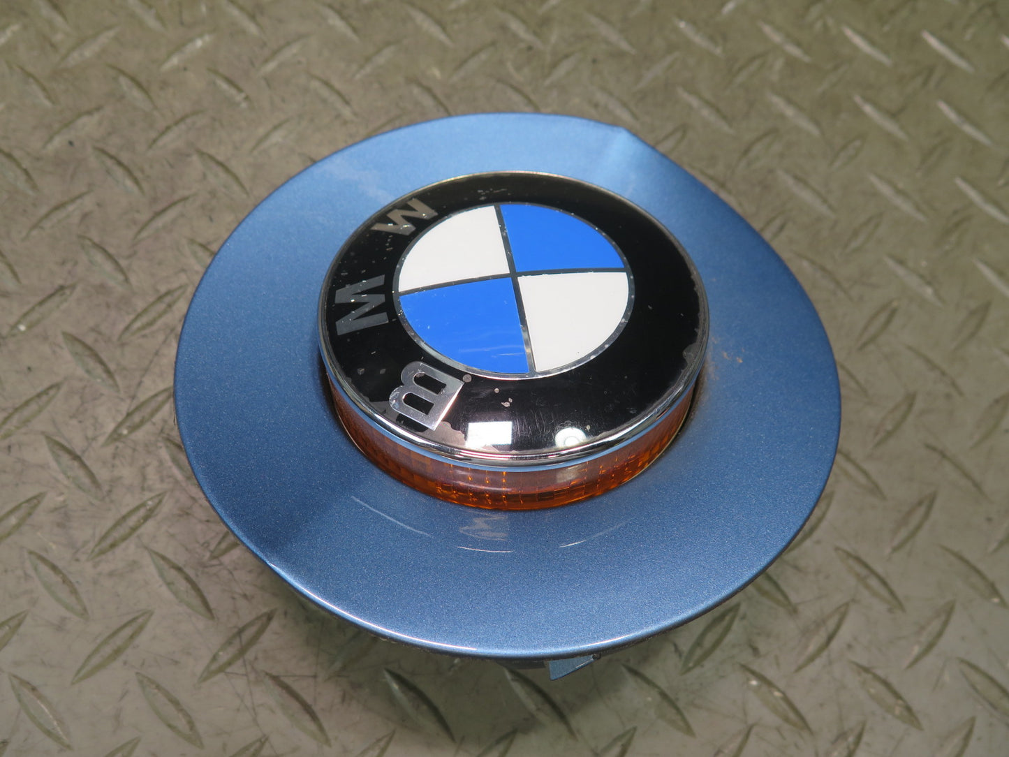 03-05 BMW E85 Z4 Set of 2 Front Left & Right Fender Turn Signal Light Logo OEM