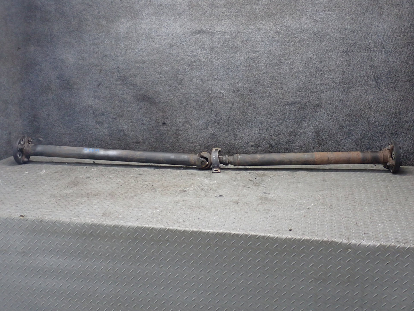 94-95 Mercedes W140 S500 A/T RWD Rear Drive Shaft Driveshaft OEM