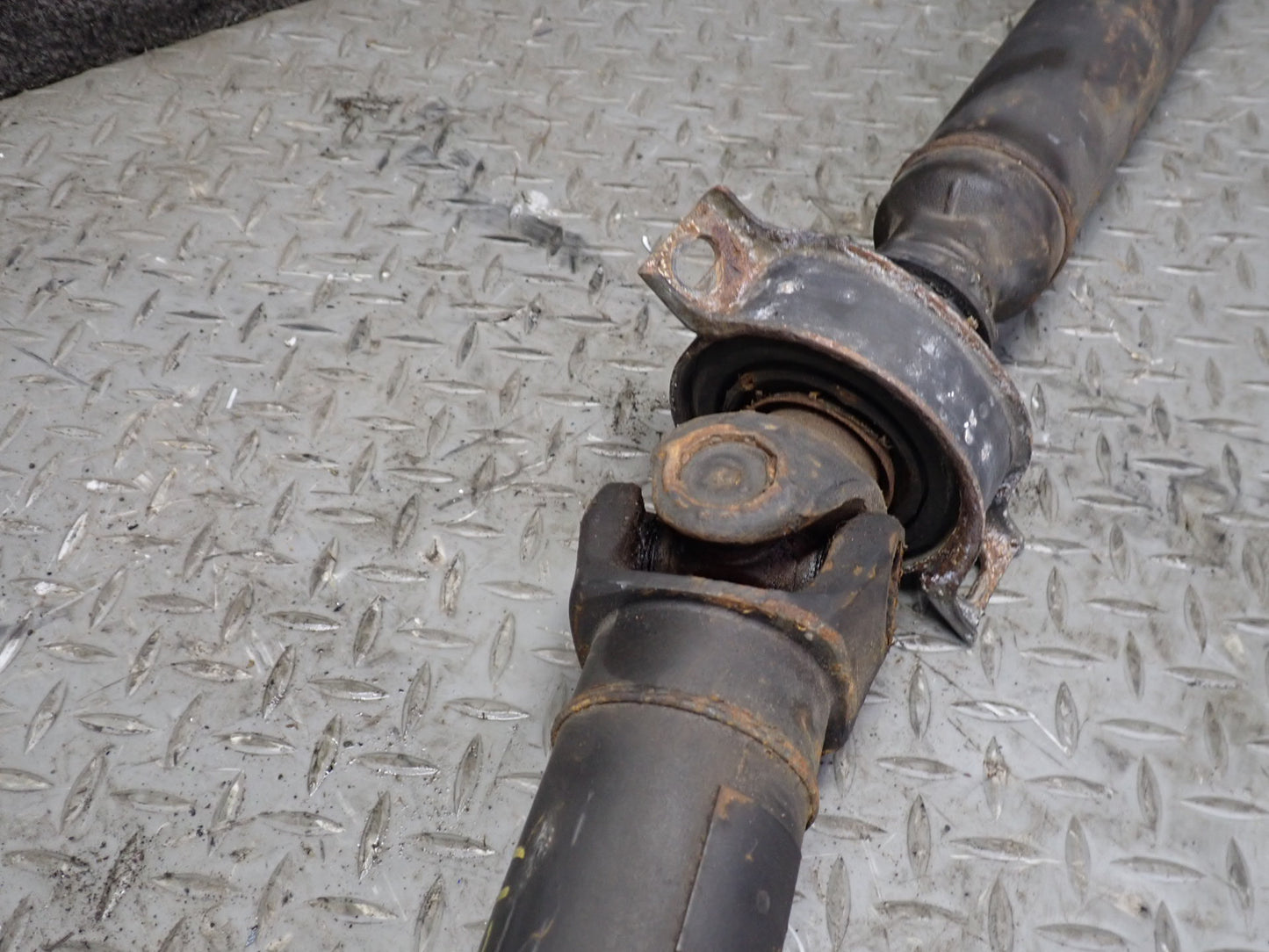 94-95 Mercedes W140 S500 A/T RWD Rear Drive Shaft Driveshaft OEM