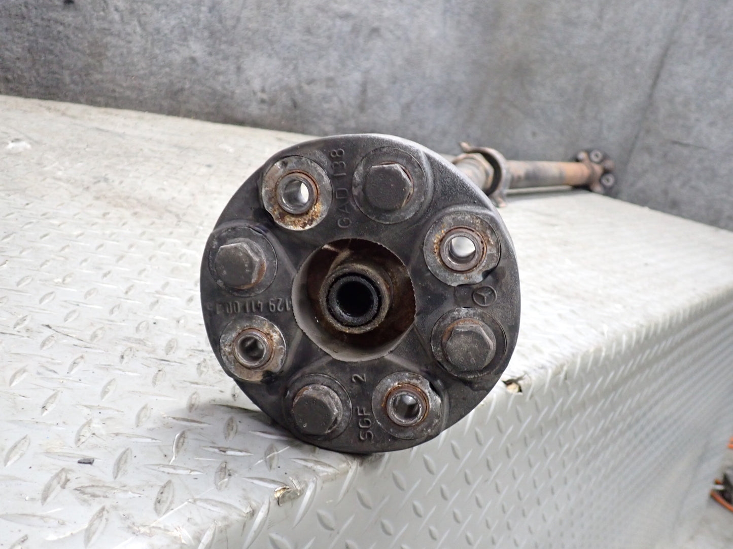 94-95 Mercedes W140 S500 A/T RWD Rear Drive Shaft Driveshaft OEM