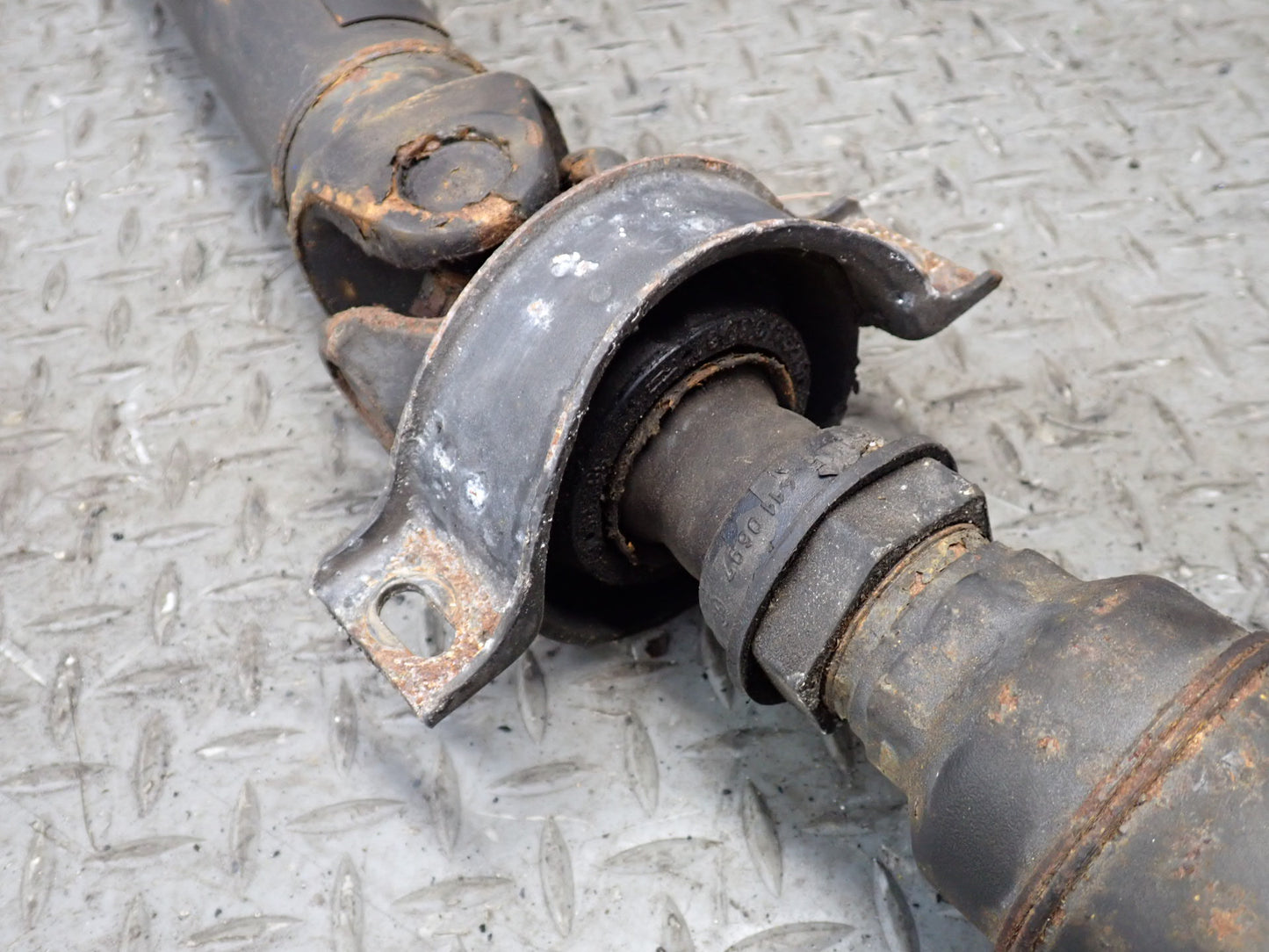 94-95 Mercedes W140 S500 A/T RWD Rear Drive Shaft Driveshaft OEM
