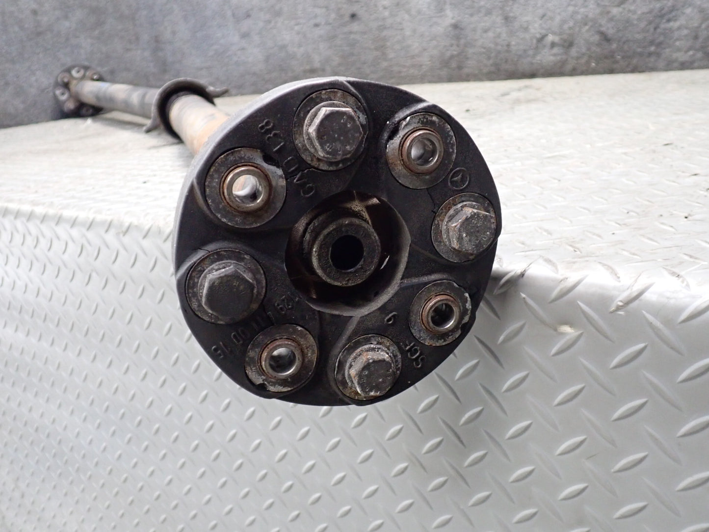 94-95 Mercedes W140 S500 A/T RWD Rear Drive Shaft Driveshaft OEM