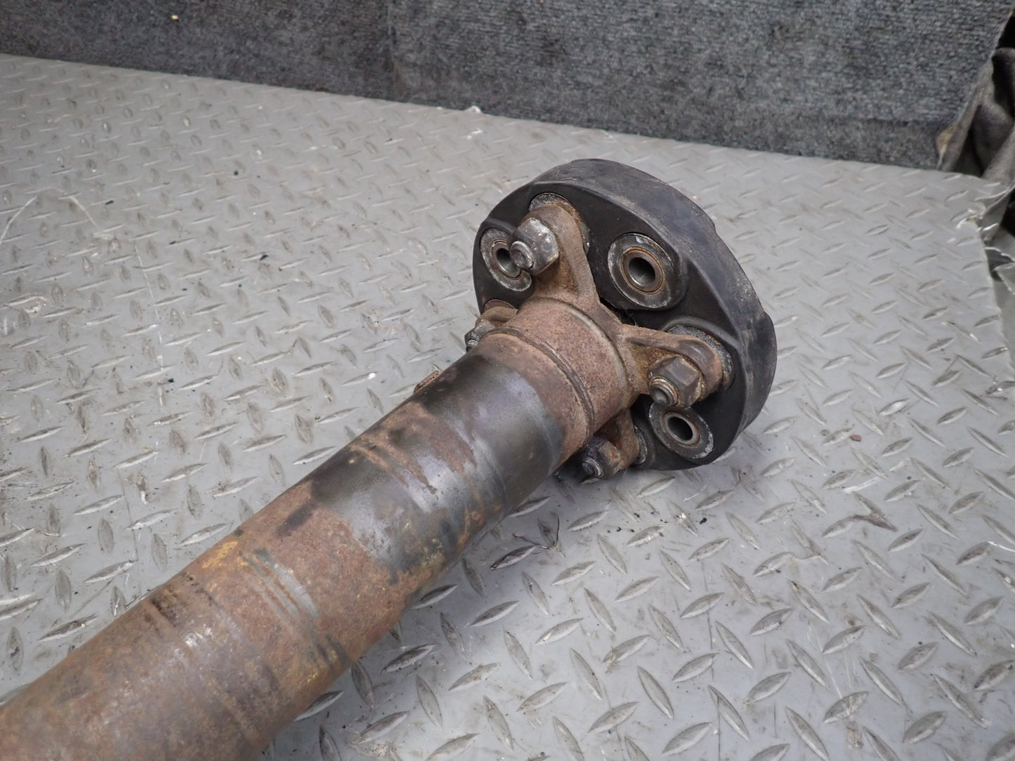 94-95 Mercedes W140 S500 A/T RWD Rear Drive Shaft Driveshaft OEM