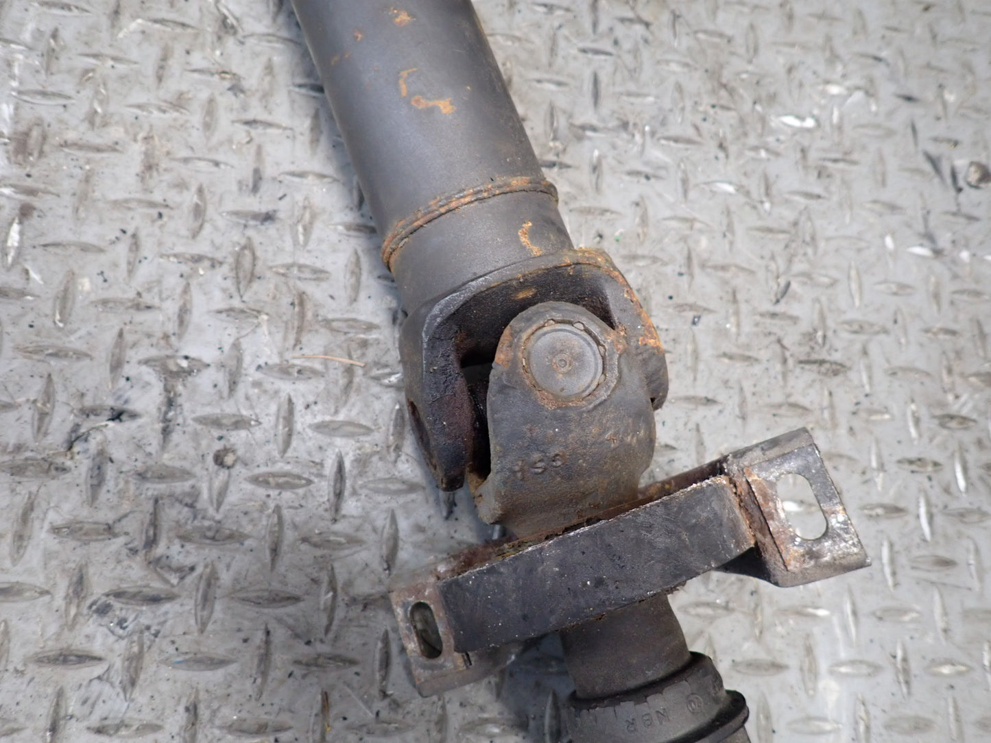 94-95 Mercedes W140 S500 A/T RWD Rear Drive Shaft Driveshaft OEM