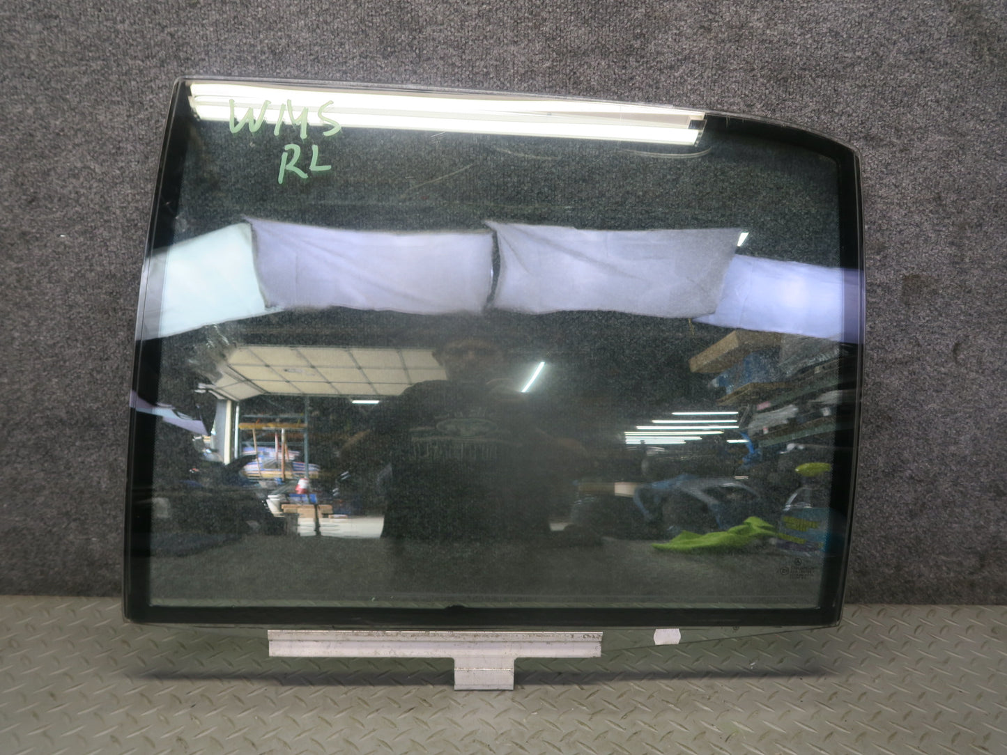 94-99 Mercedes W140 S420 S500 Rear Left Door Glass Window OEM