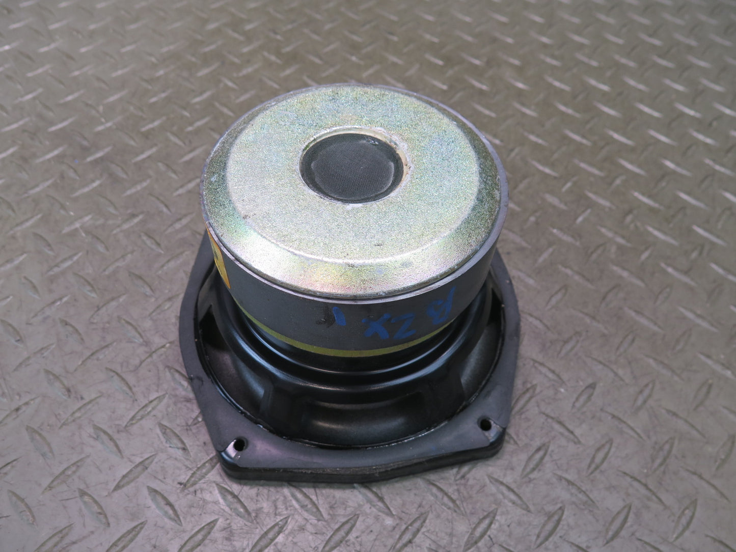 03-08 BMW E85 Z4 Set of 2 Rear TOP Hi-fi Subwoofer Speaker 6915841 OEM