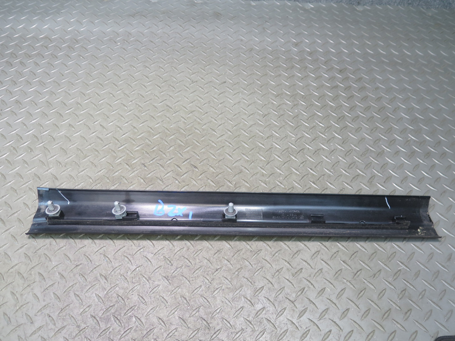 03-08 BMW E85 Z4 Set of 2 Left & Right Door Scuff Sill Plate Trim Cover OEM