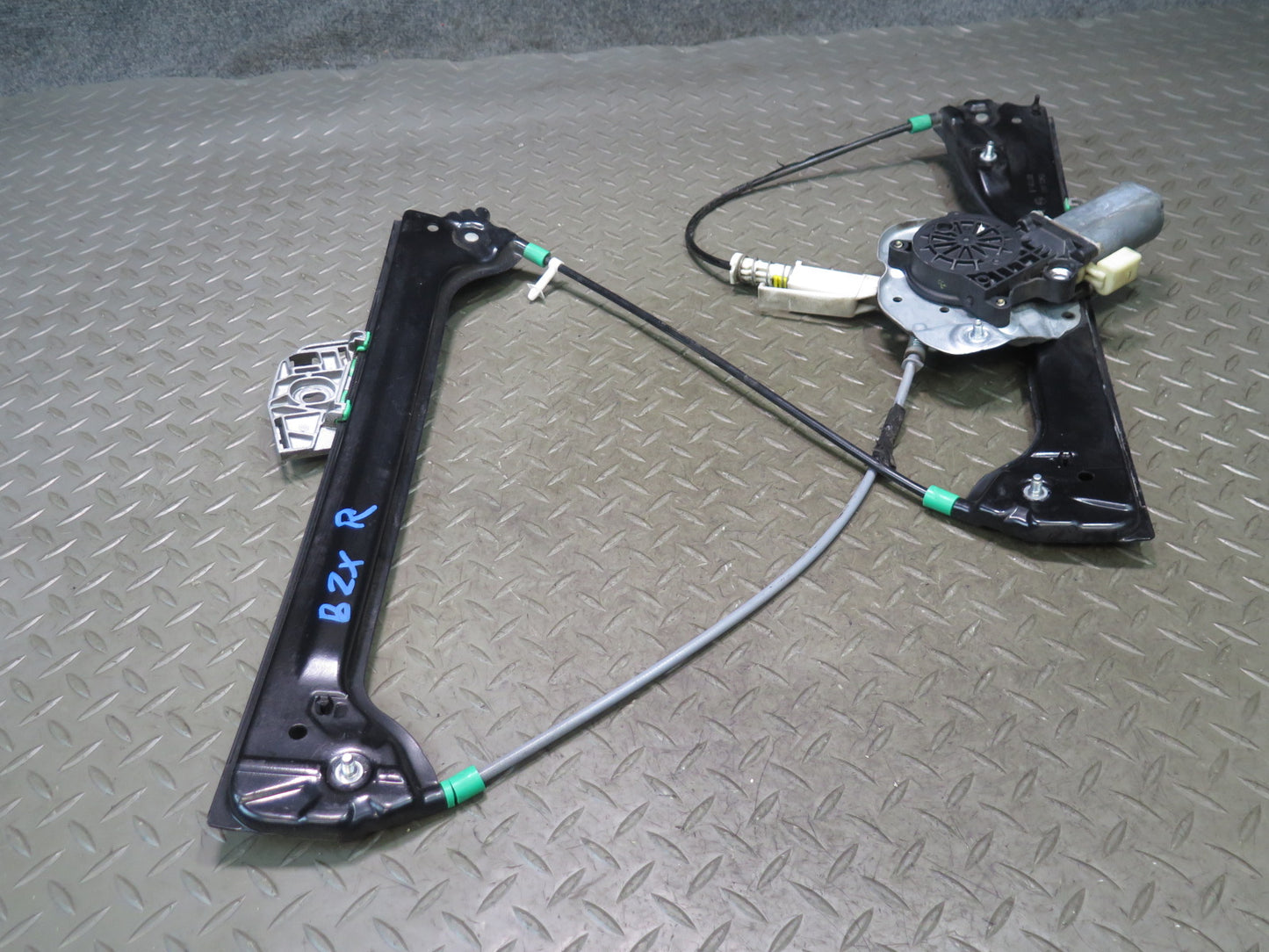 03-08 BMW E85 Z4 Right Door Window Regulator w Motor 7013754 OEM