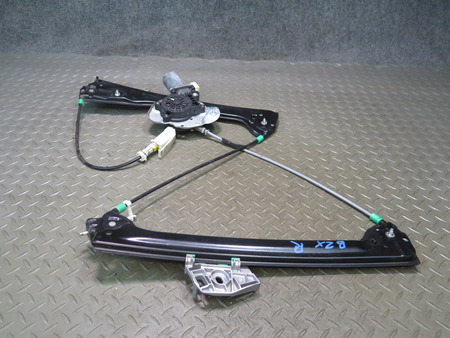 03-08 BMW E85 Z4 Right Door Window Regulator w Motor 7013754 OEM