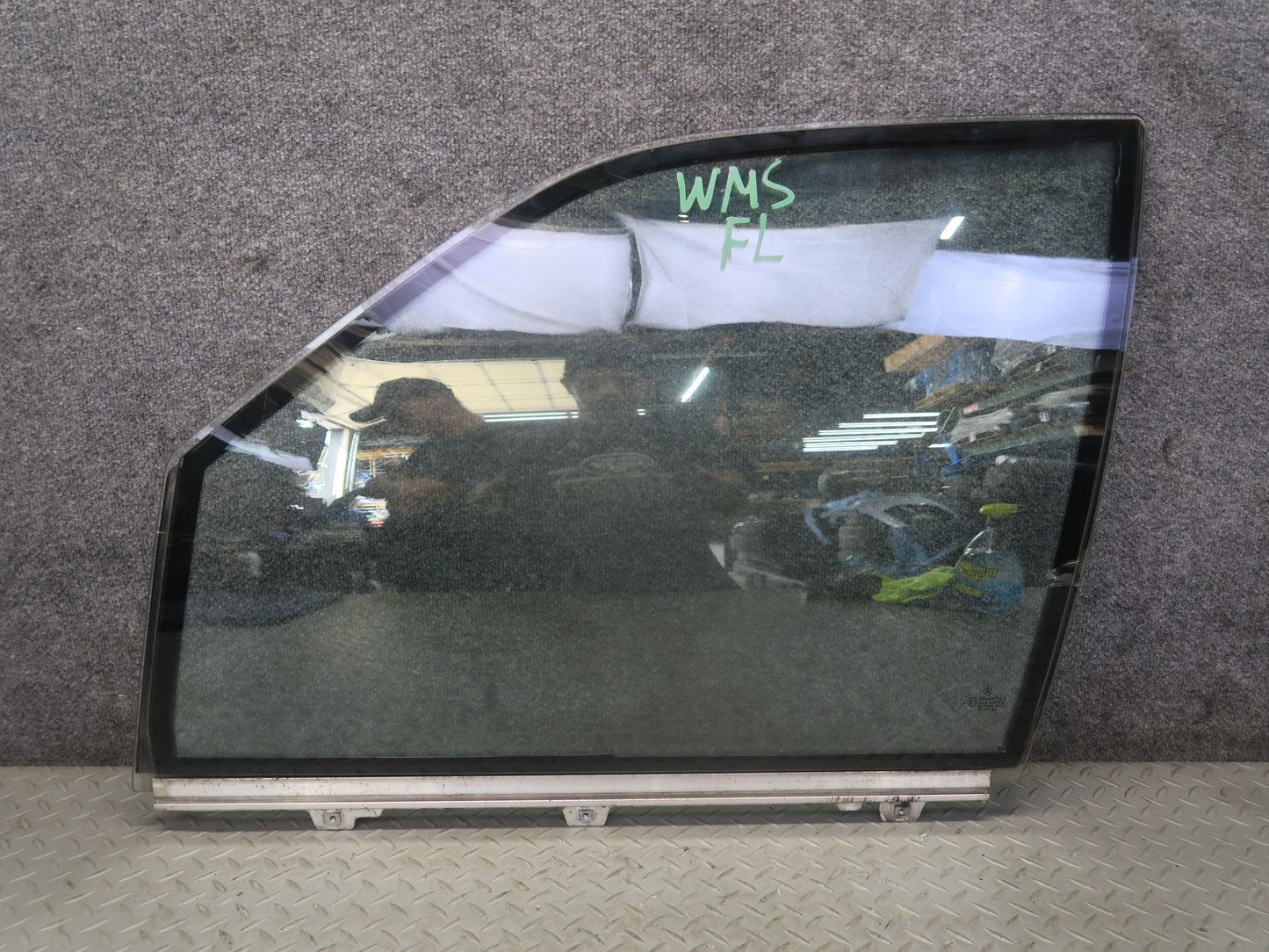 94-99 Mercedes W140 S420 S500 Front Left Door Glass Window OEM