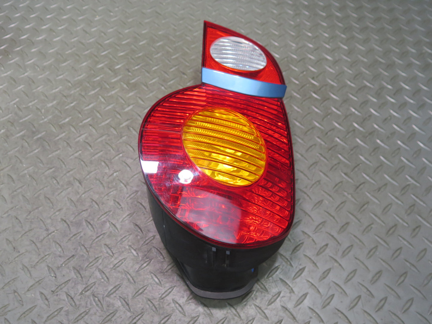 03-05 BMW E85 Z4 Set of 2 Rear Left & Right Tail Light Lamp OEM