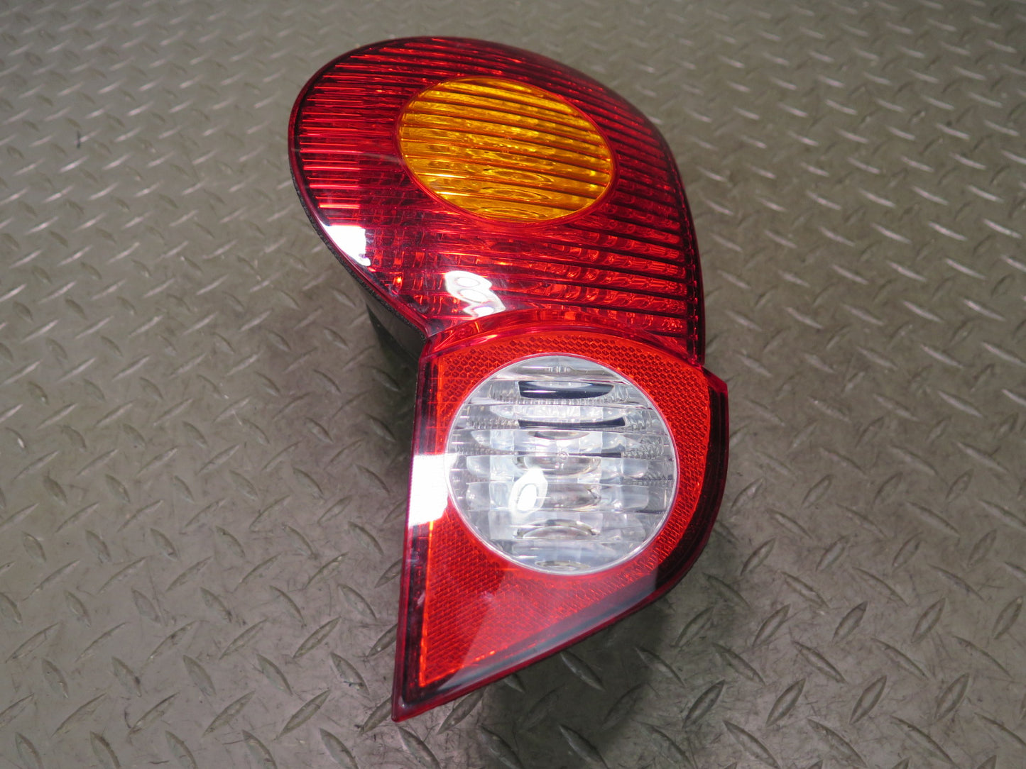 03-05 BMW E85 Z4 Set of 2 Rear Left & Right Tail Light Lamp OEM