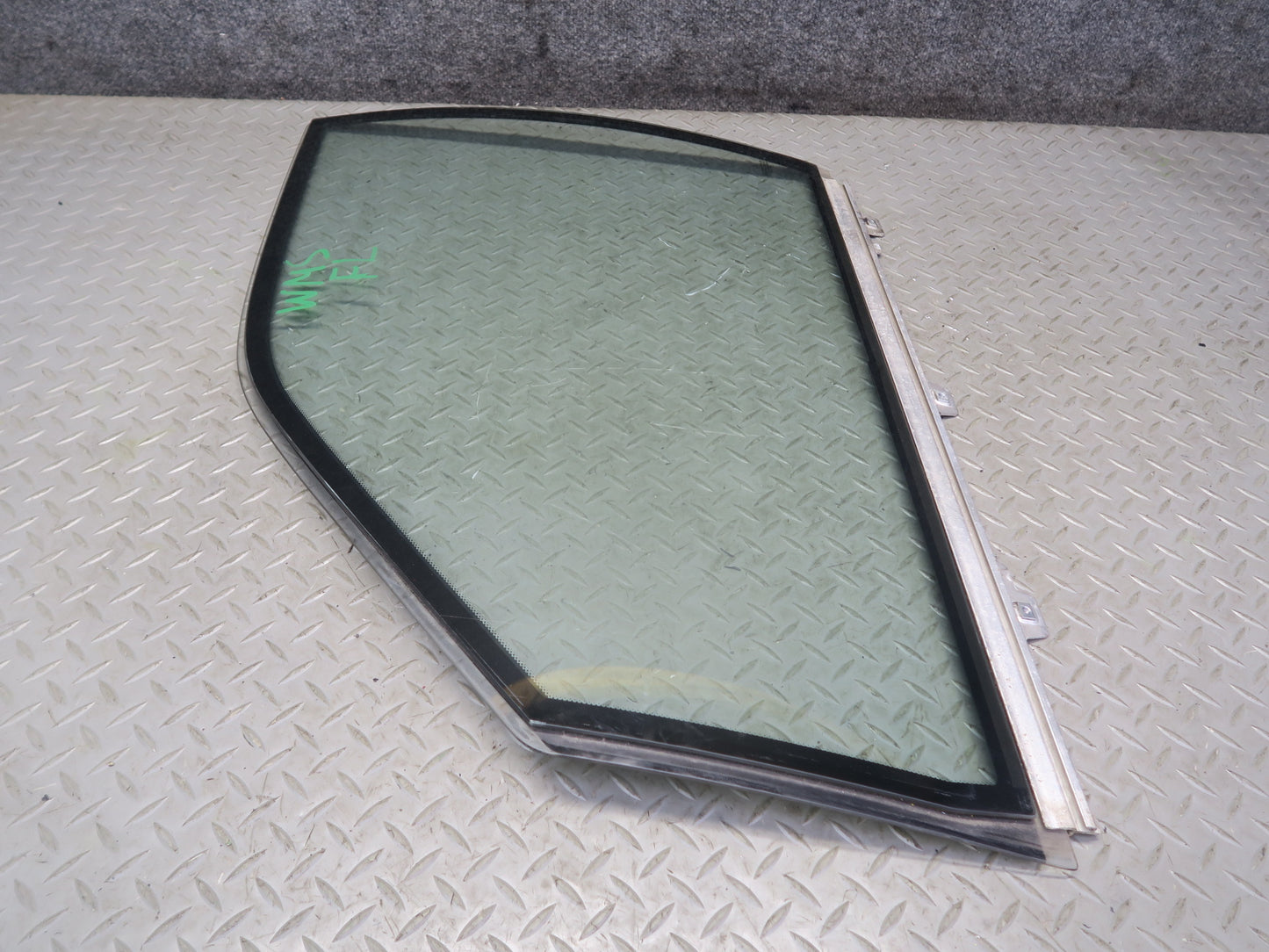 94-99 Mercedes W140 S420 S500 Front Left Door Glass Window OEM