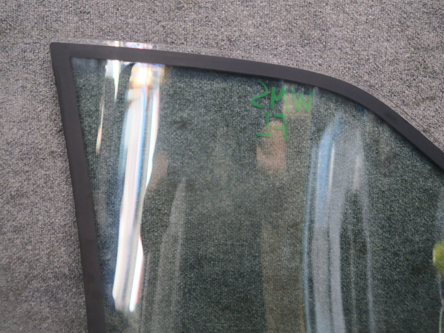94-99 Mercedes W140 S420 S500 Front Left Door Glass Window OEM