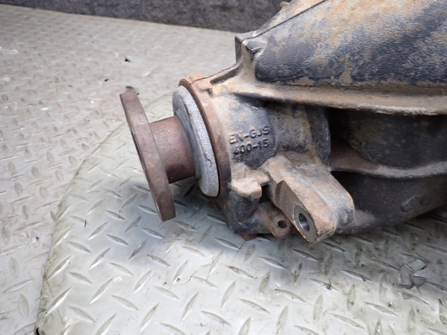 03-05 BMW E85 Z4 3.0L M54 M/T Rear Axle Differential Carrier 3.07 Ratio OEM