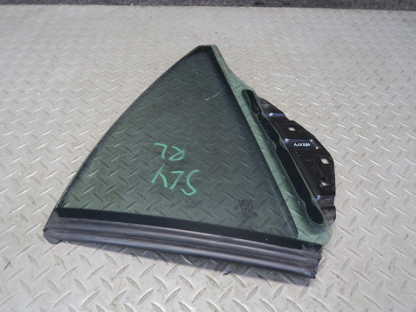 13-20 Mercedes R231 SL550 Convertible Rear Left Quarter Glass Window OEM