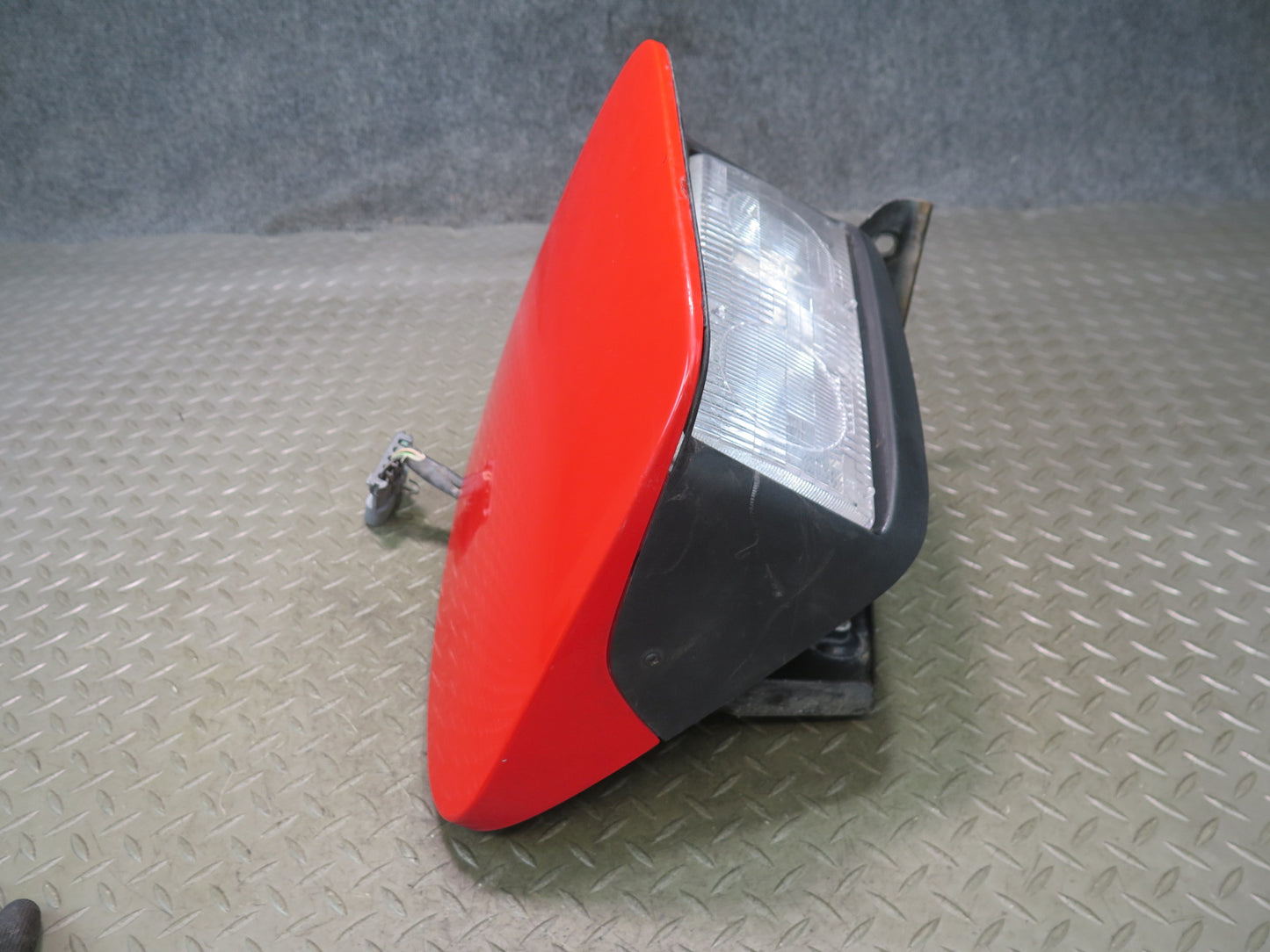 97-04 Chevrolet Corvette C5 Front Right Headlight Lamp w Motor & Cover Assy OEM