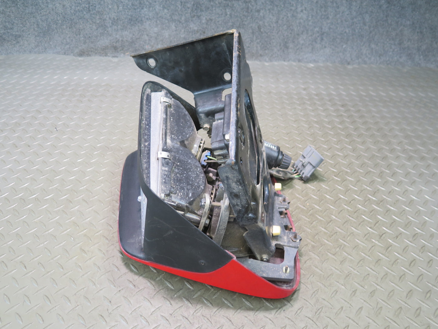 97-04 Chevrolet Corvette C5 Front Right Headlight Lamp w Motor & Cover Assy OEM
