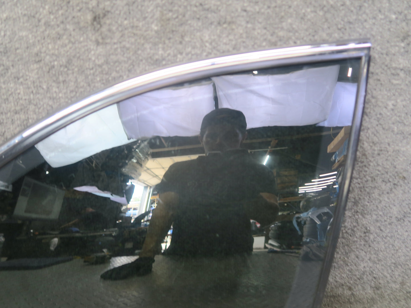 97-00 Lexus UZZ30L SC300 SC400 Rear Right Quarter Glass Window w Molding OEM