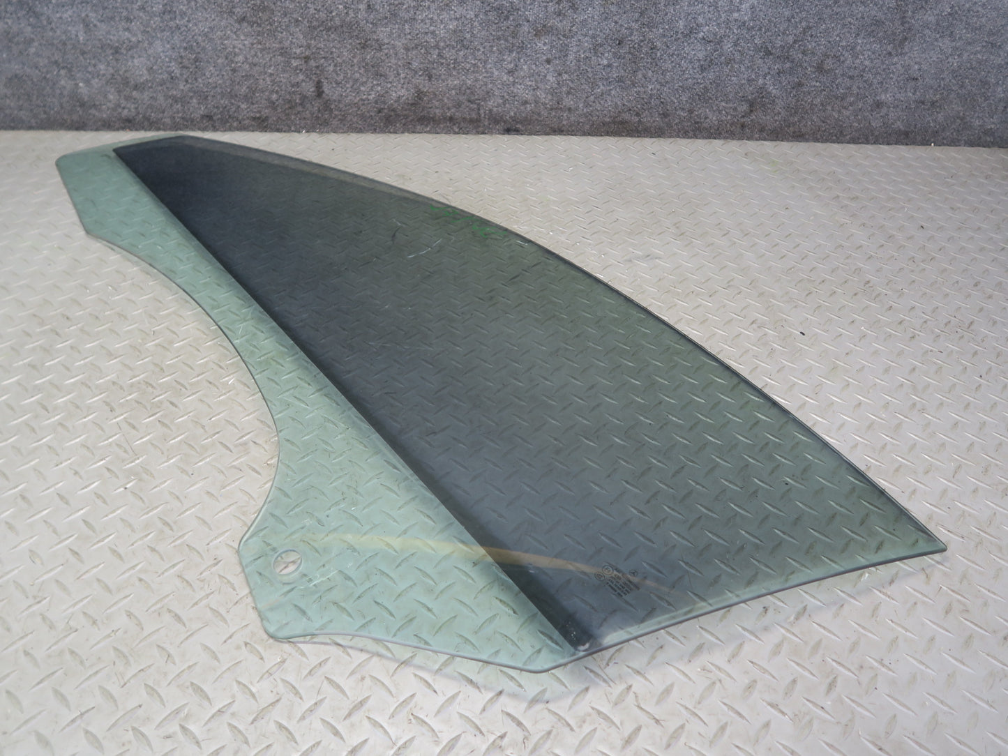 13-20 Mercedes R231 SL550 Left Door Glass Window OEM