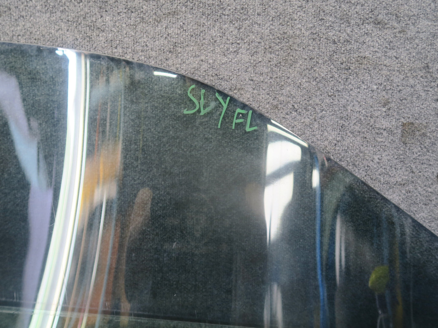 13-20 Mercedes R231 SL550 Left Door Glass Window OEM