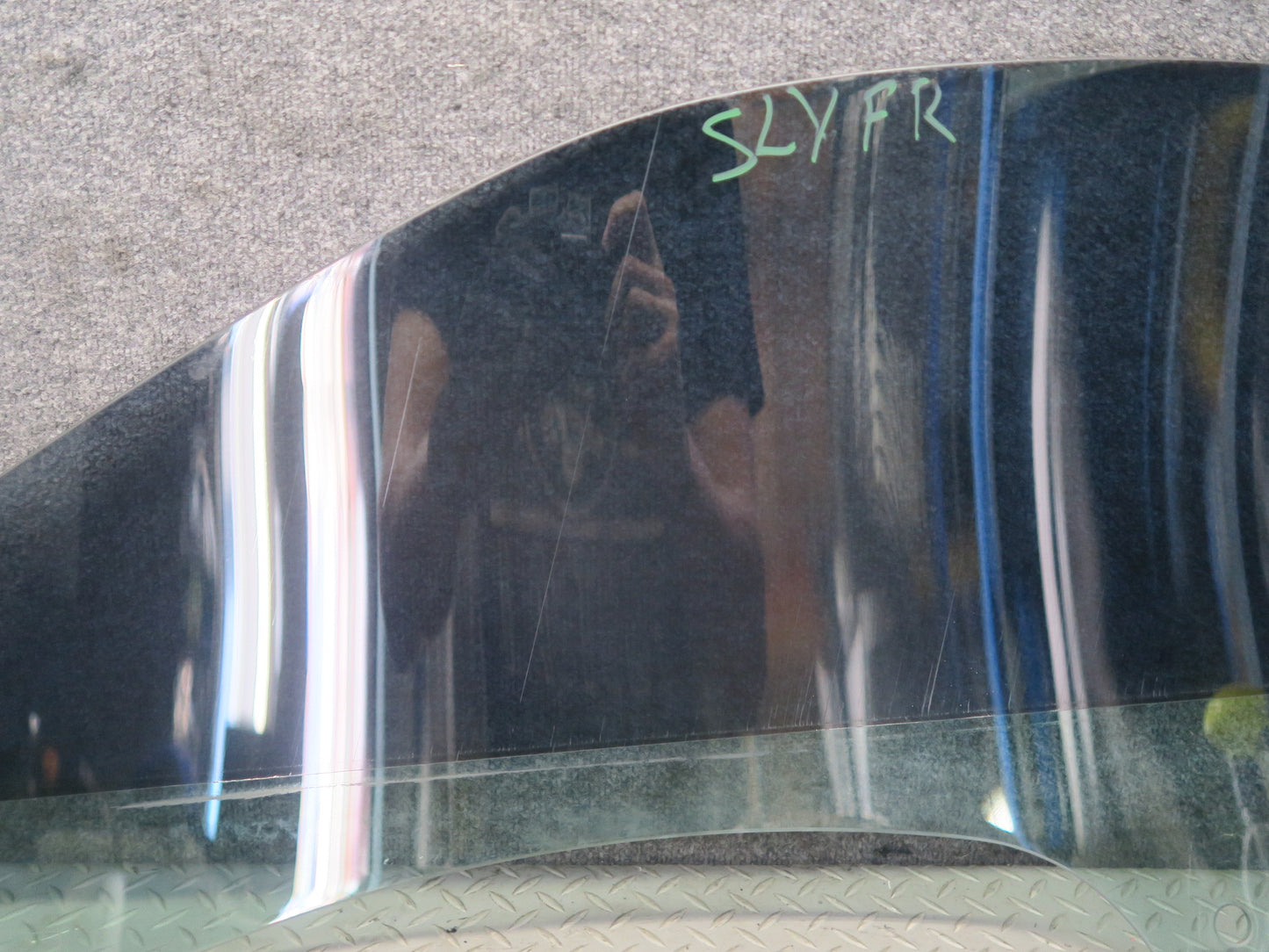 13-20 Mercedes R231 SL550 Right Door Glass Window OEM