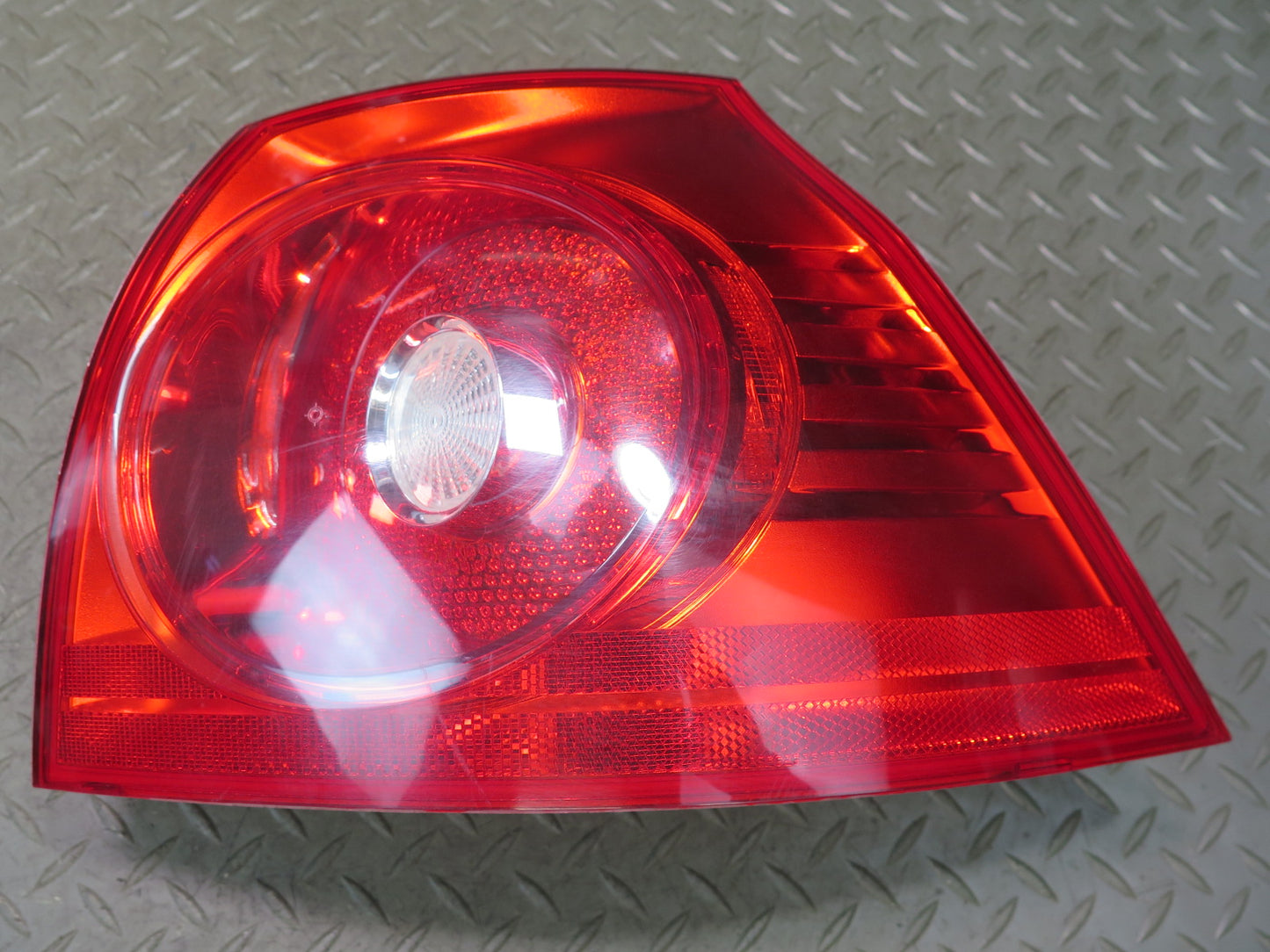 2008 VW Golf MK5 R32 Set of 4 Rear Inner & Outer Tail Light Lamp OEM
