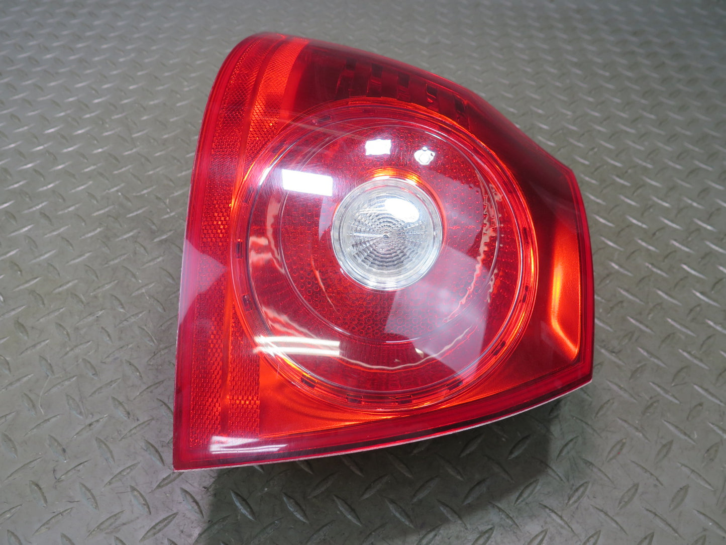 2008 VW Golf MK5 R32 Set of 4 Rear Inner & Outer Tail Light Lamp OEM