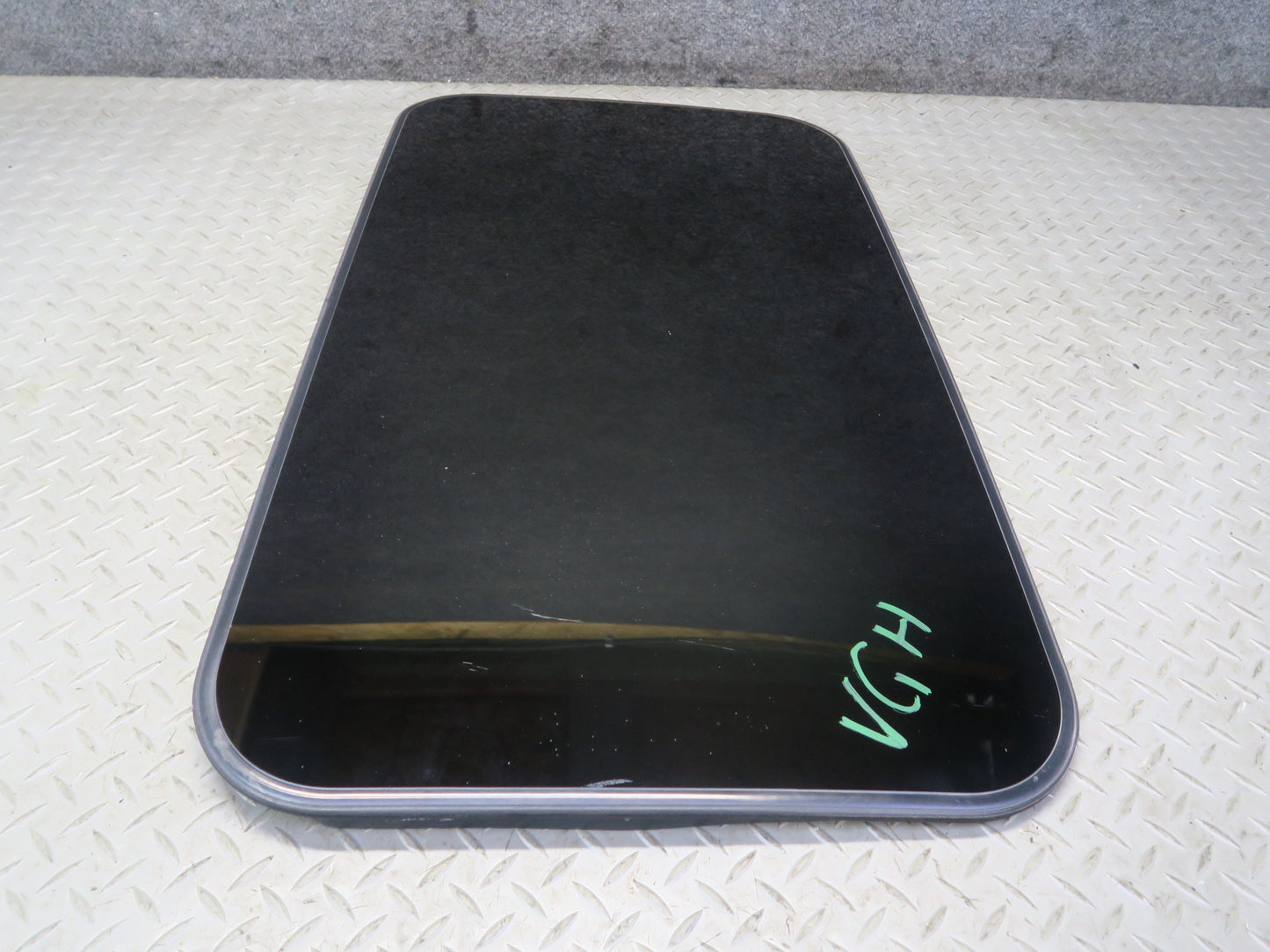 06-09 VW Golf MK5 R32 Sunroof Glass Window Panel OEM