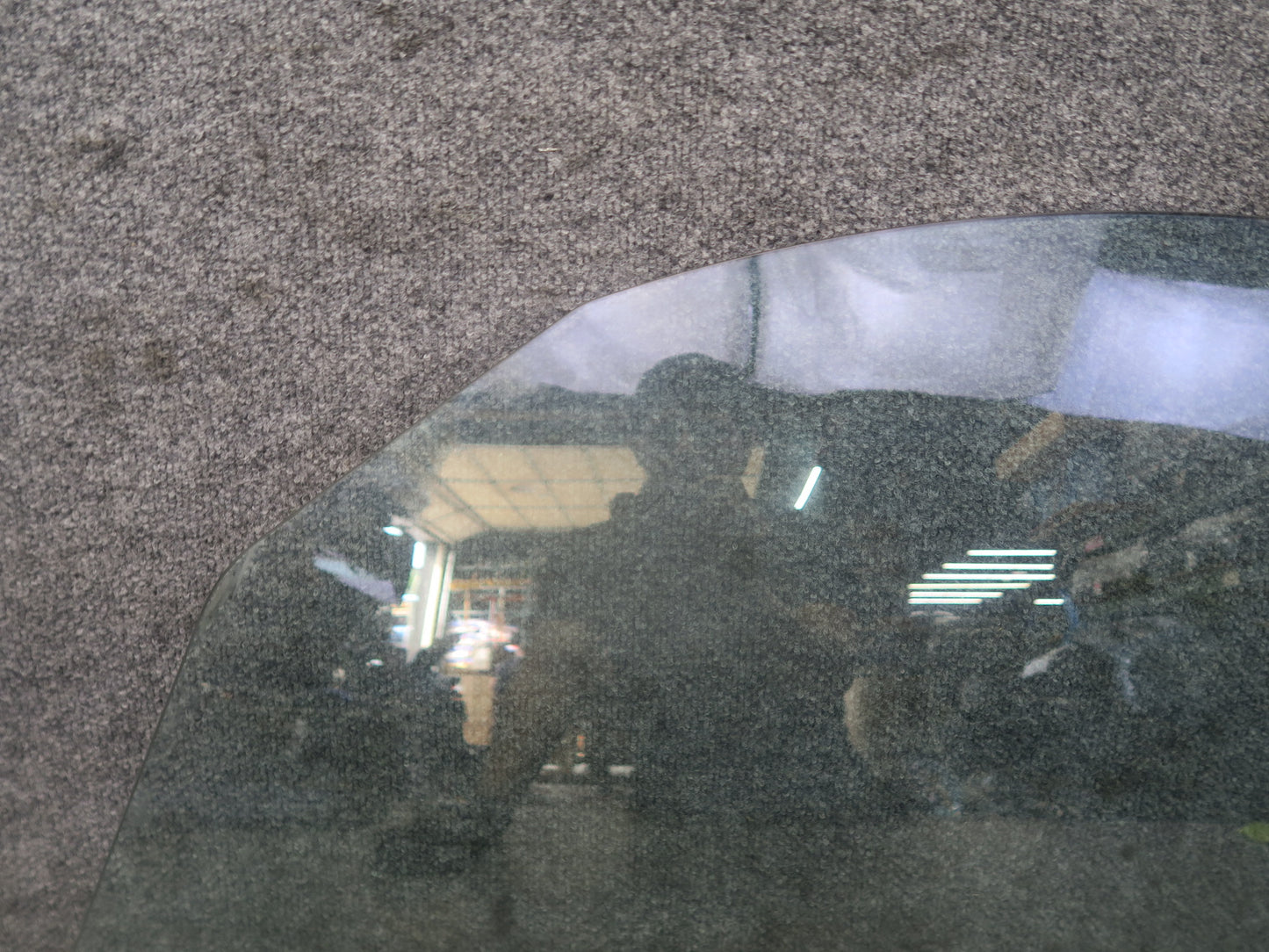 03-08 BMW E85 Z4 Left Door Window Glass OEM
