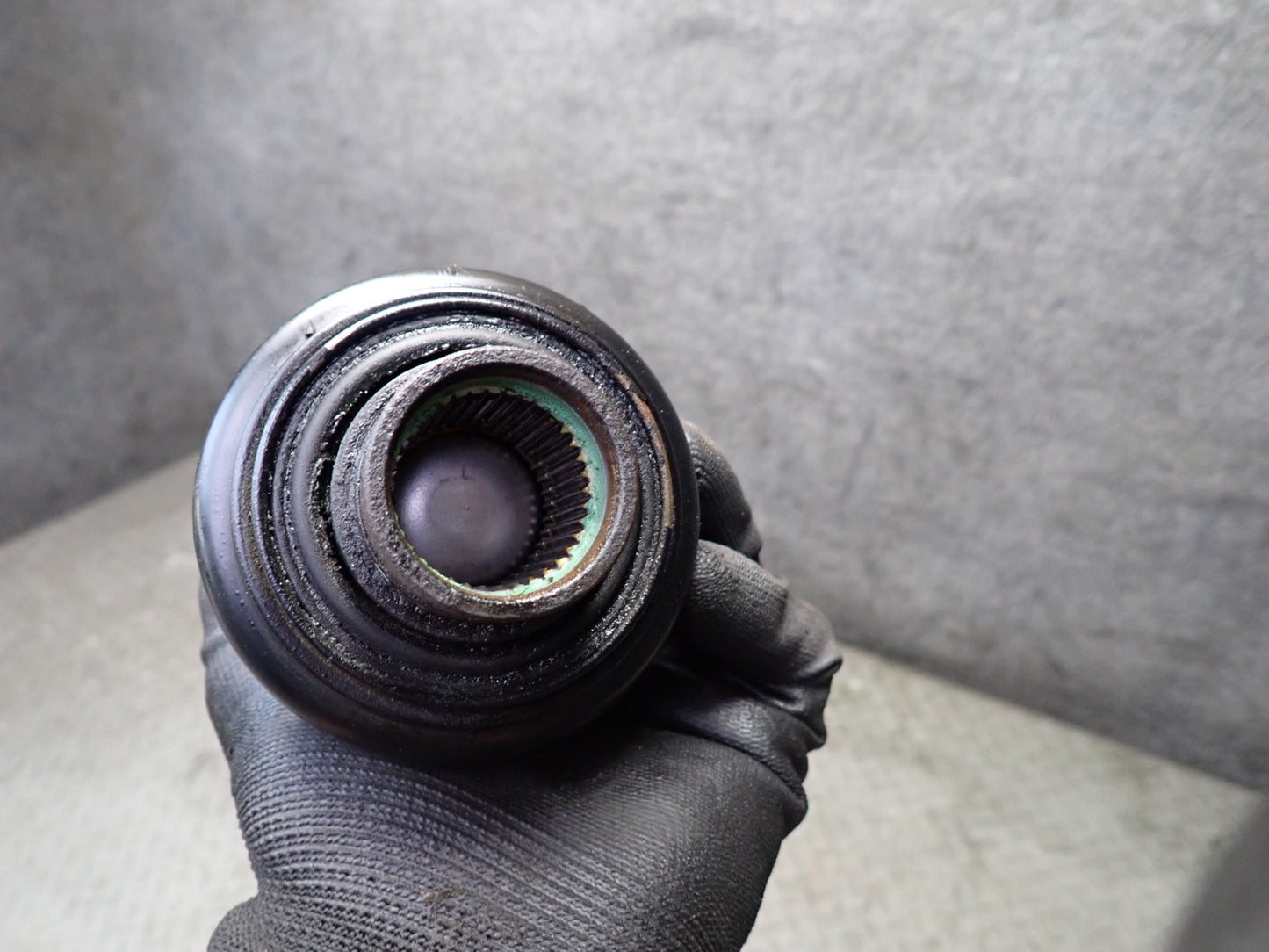 2011-2018 Porsche Cayenne 958 4.8L AWD Rear Drive Shaft Driveshaft 7P5521102L