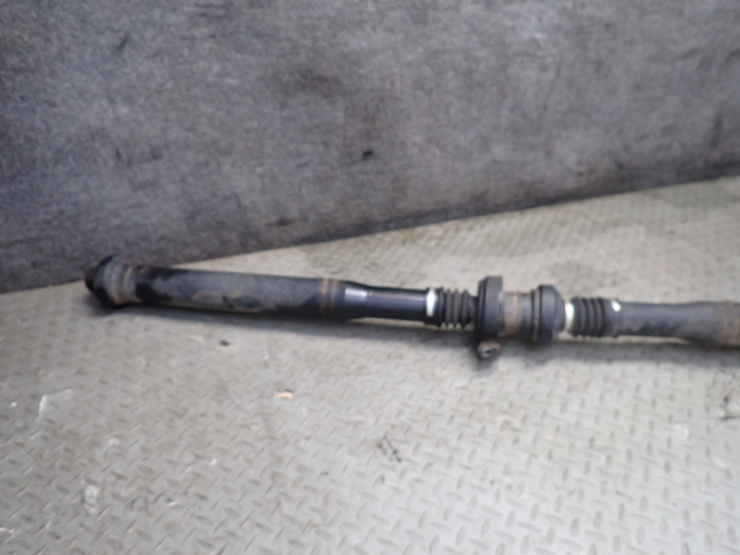 2011-2018 Porsche Cayenne 958 4.8L AWD Rear Drive Shaft Driveshaft 7P5521102L